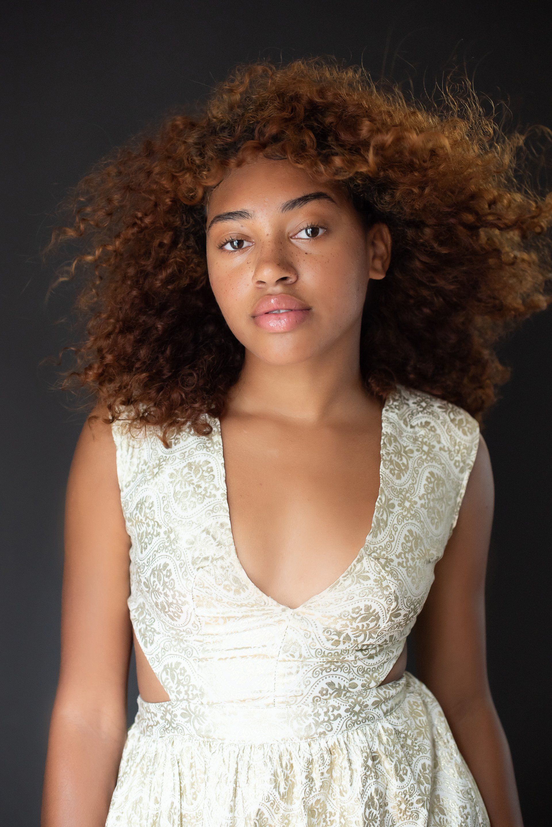Professional Portrait Photography | Stacey Naglie Toronto | Woman in white dress