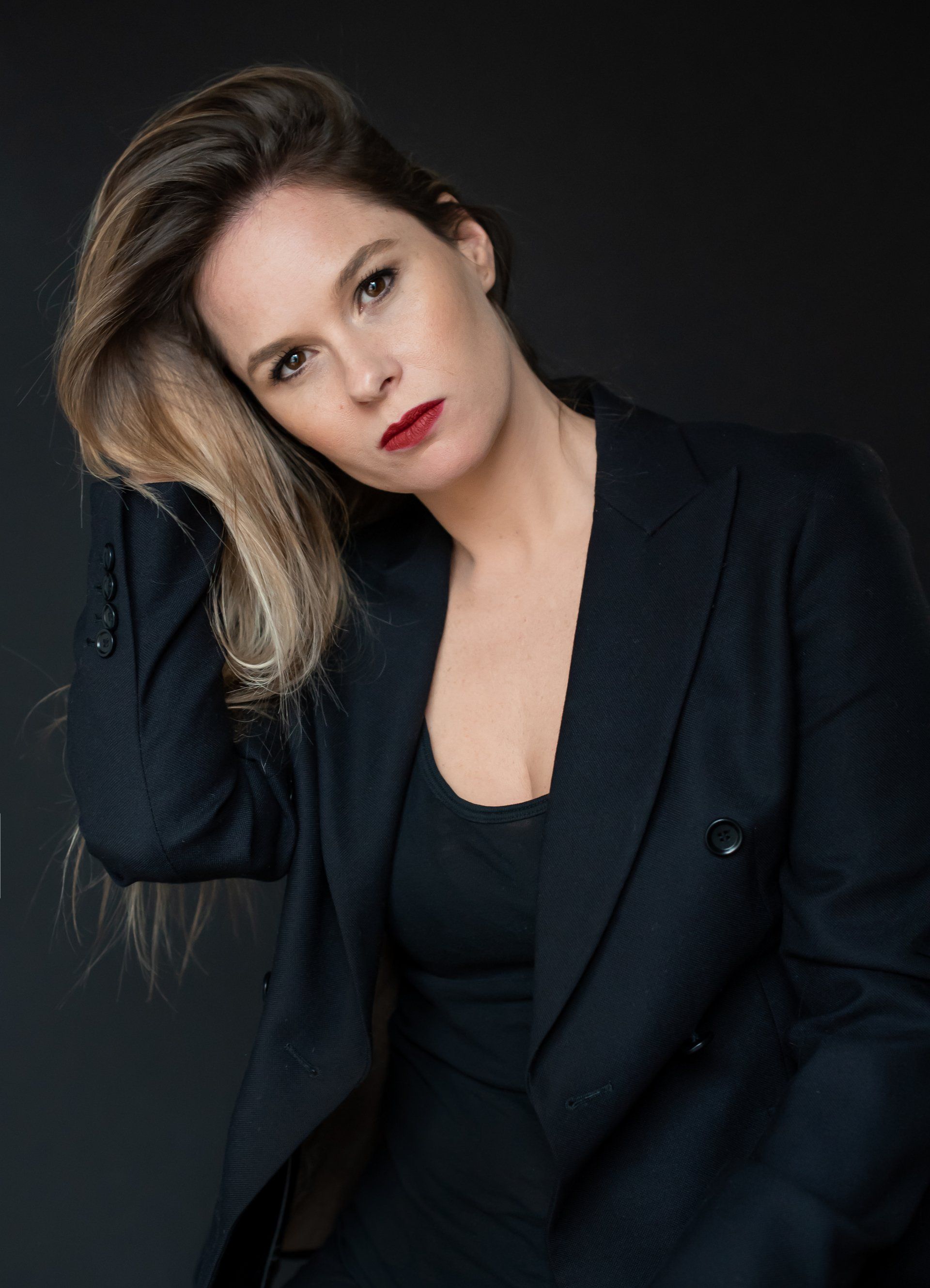 Portrait Photography | Stacey Naglie Toronto | Woman with dark jacket