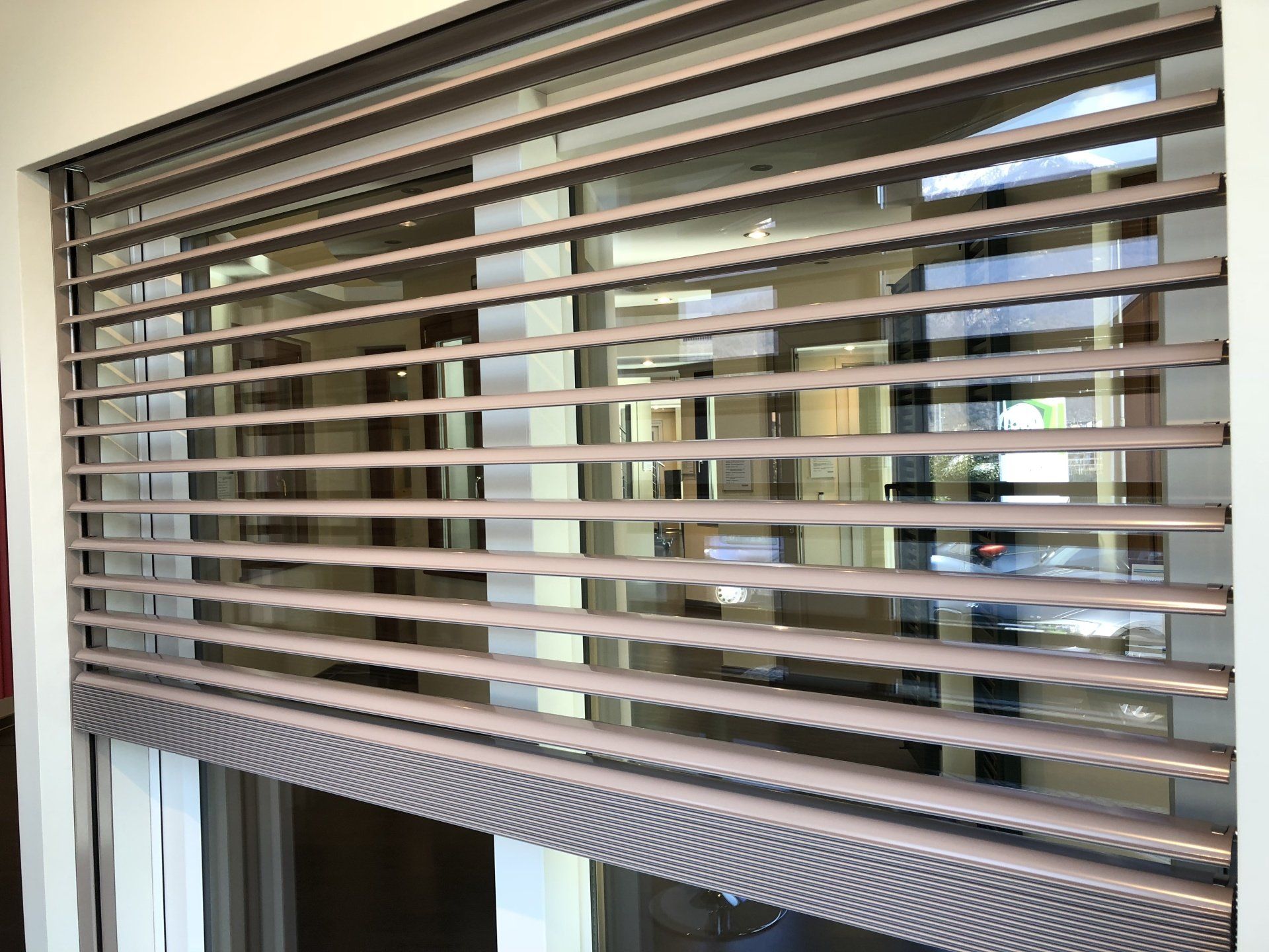 Sistema frangisole Shadow 400