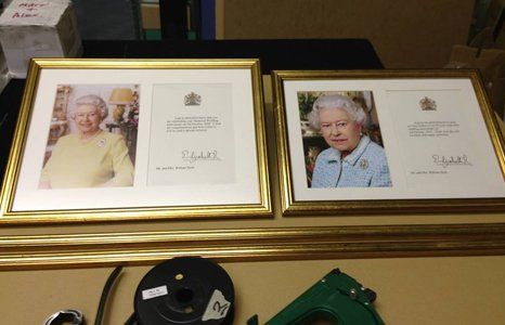 Oil, canvas and watercolour painting frames