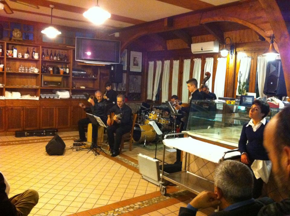 Evento con musica dal vivo presso il ristorante