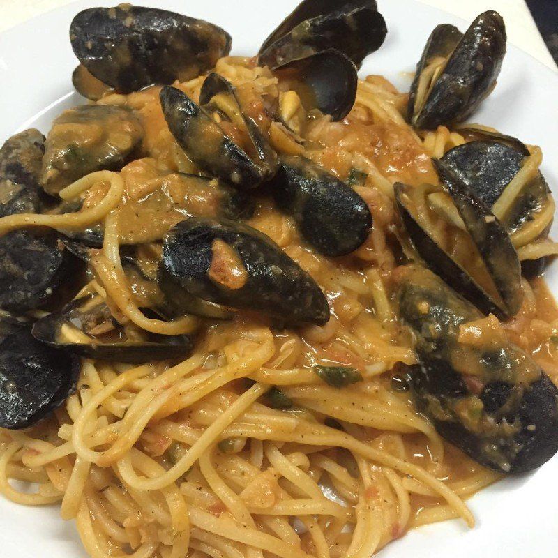 Spaghetti con frutti di mare