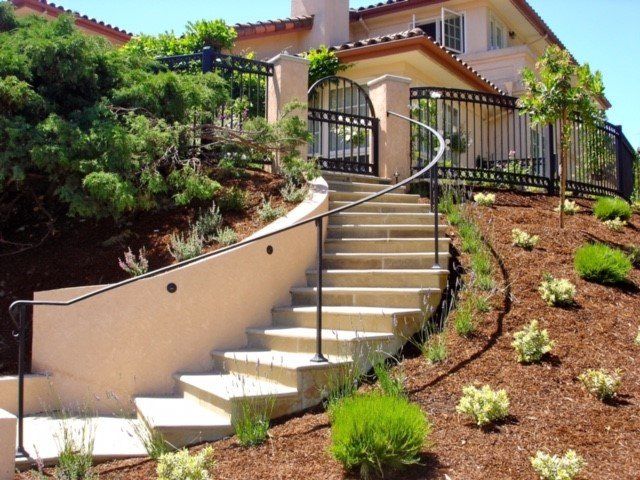 curved masonry steps