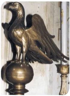 scultura aquila