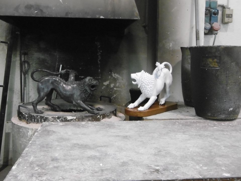 Realizzazione di una copia della Chimera di Arezzo