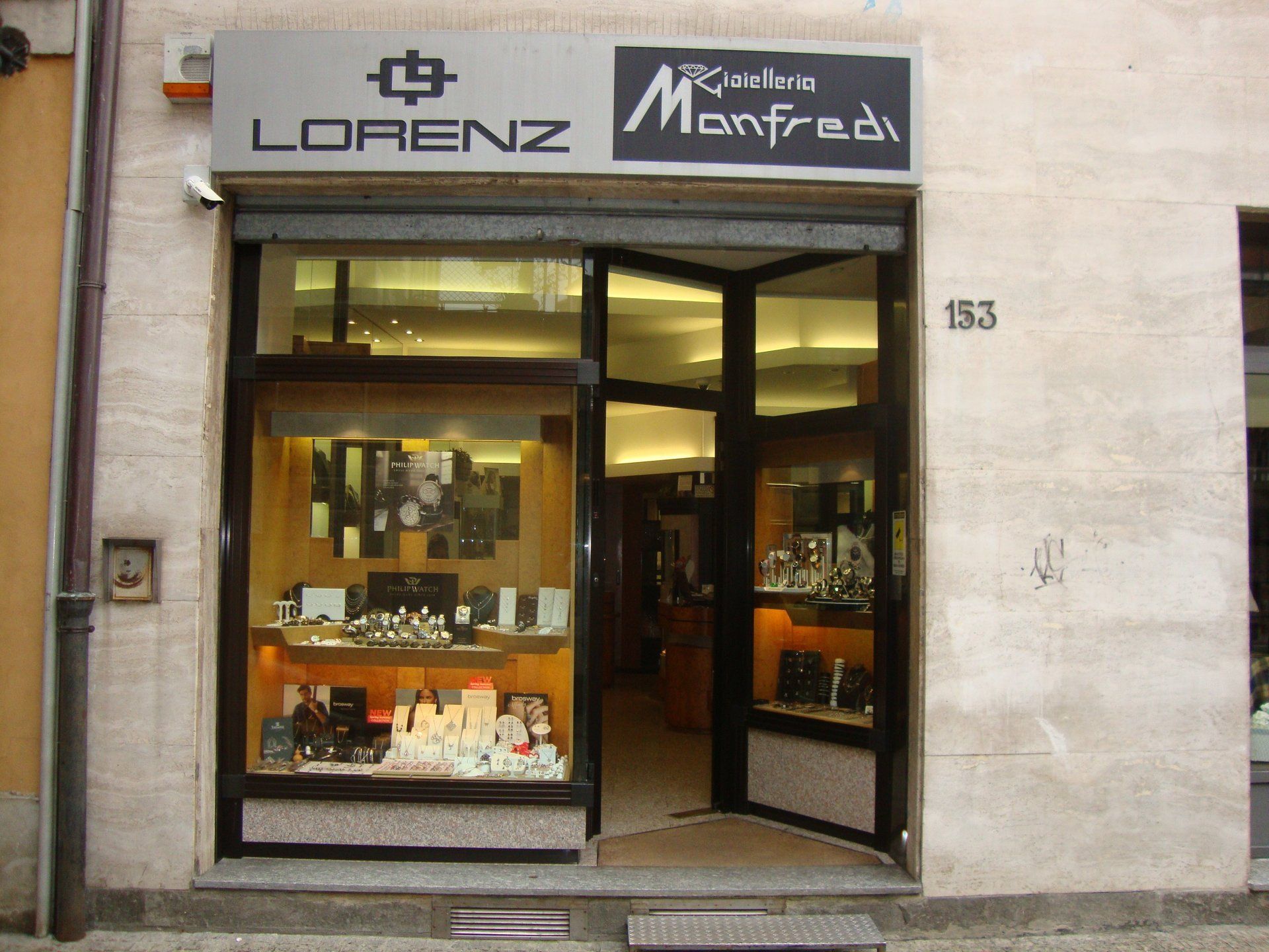 Facciata del negozio