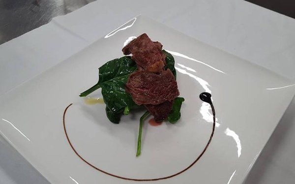 antipasto gourmet con spinacino