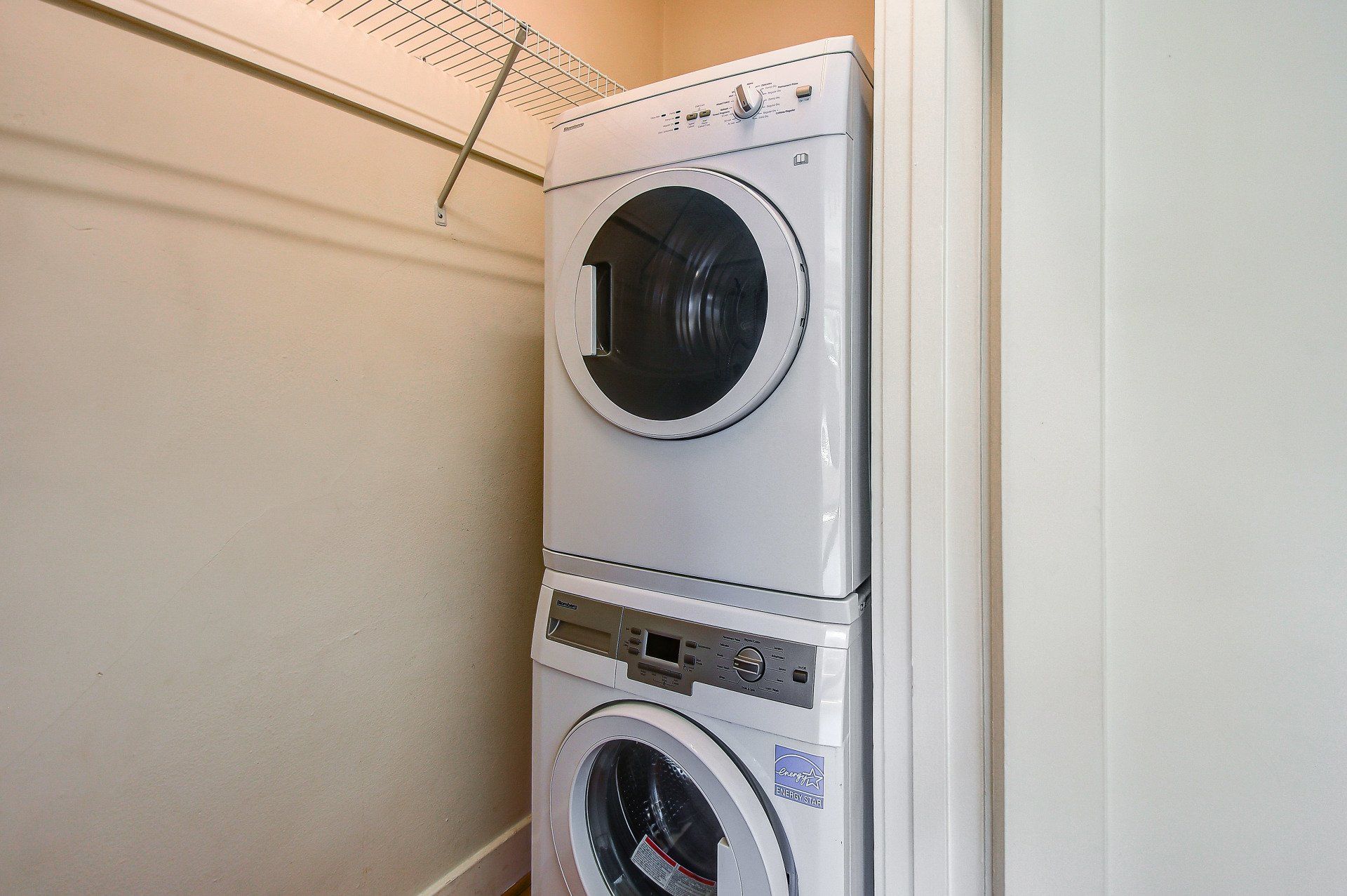 Sophia Living Laundry