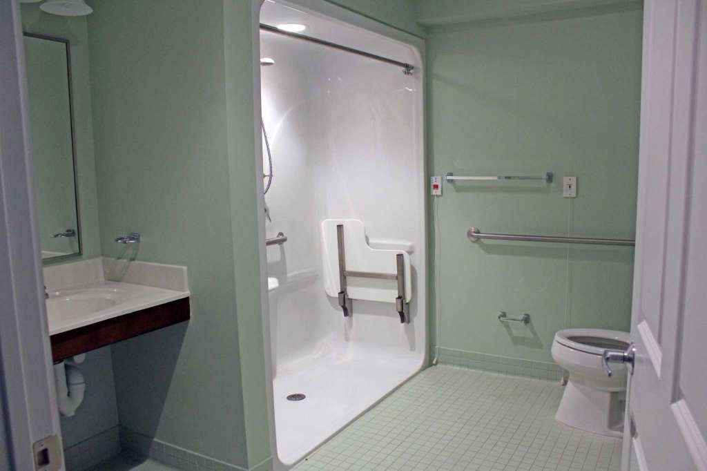 Handicap accessible bathroom photo by Genevieve Reilly, Hearst Connecticut Media