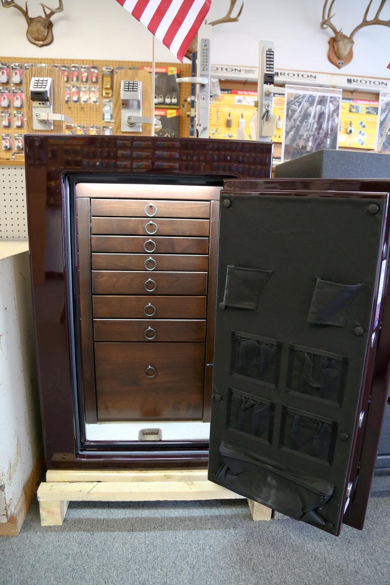 Locksmith 1