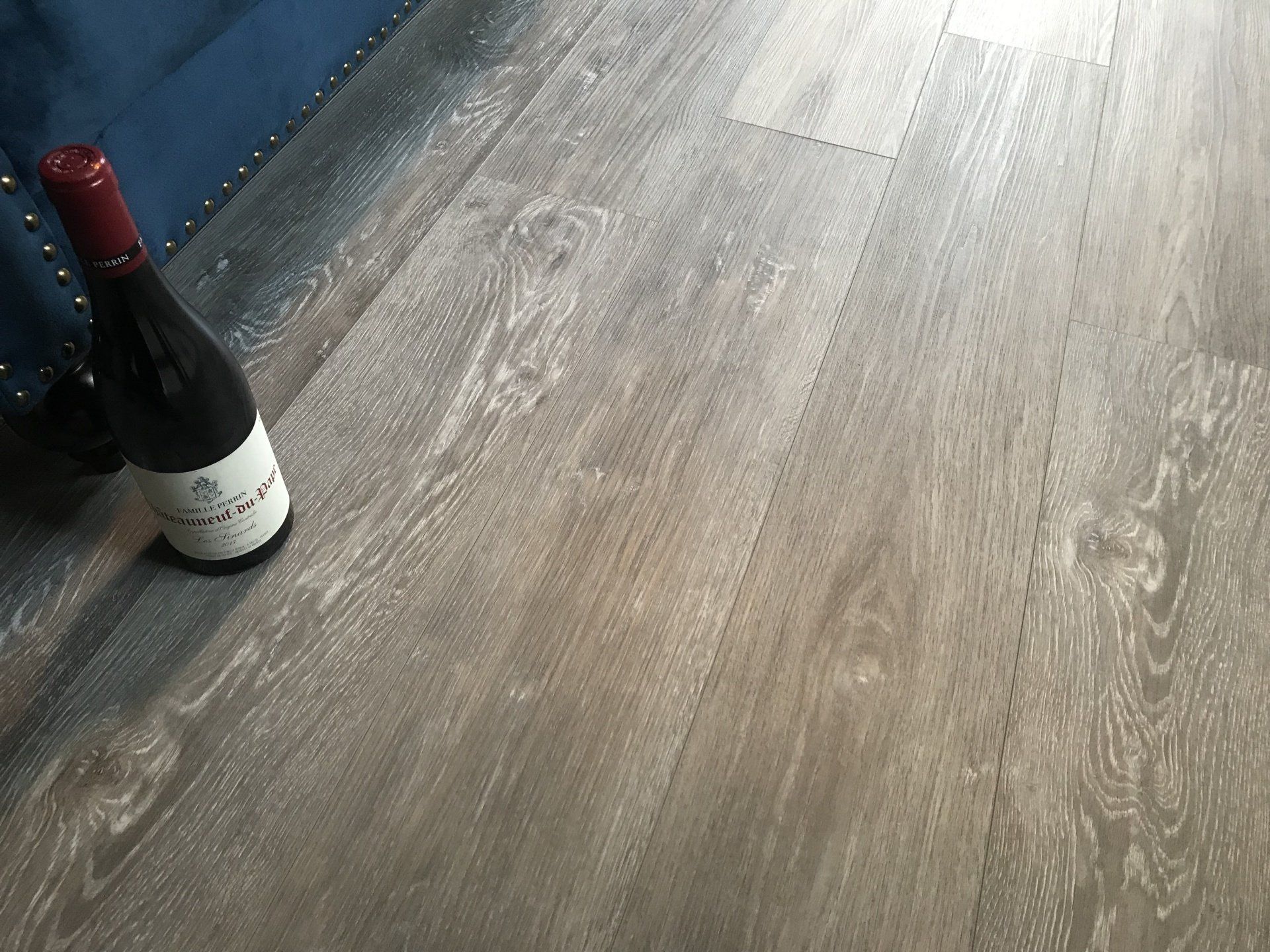 LUXURY VINYL TILE CLICK FLOORING 6