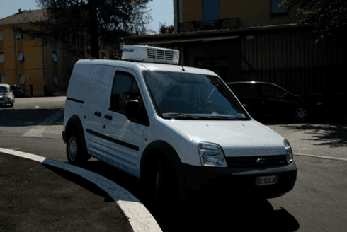 Un furgoncino