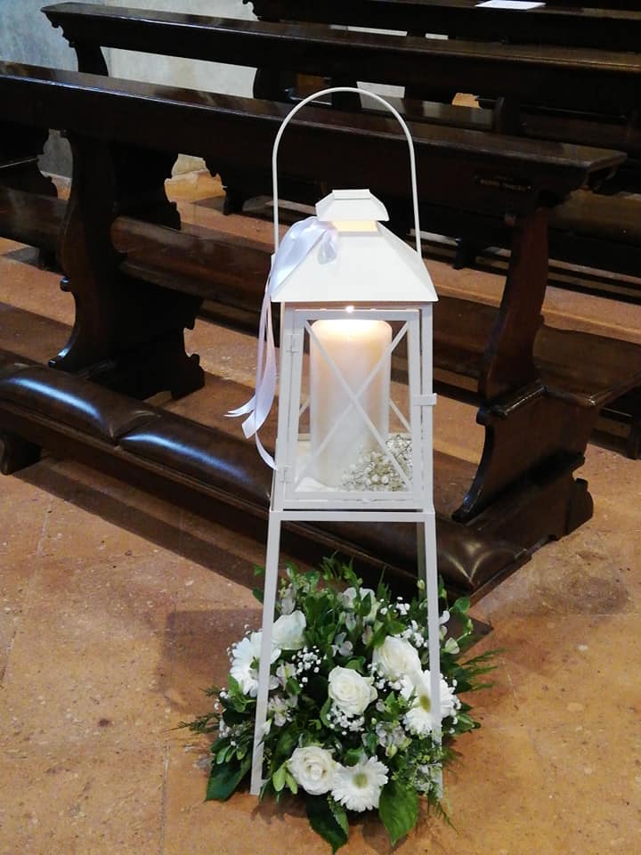 abboddo floreale per cerimonia nuziale in chiesa