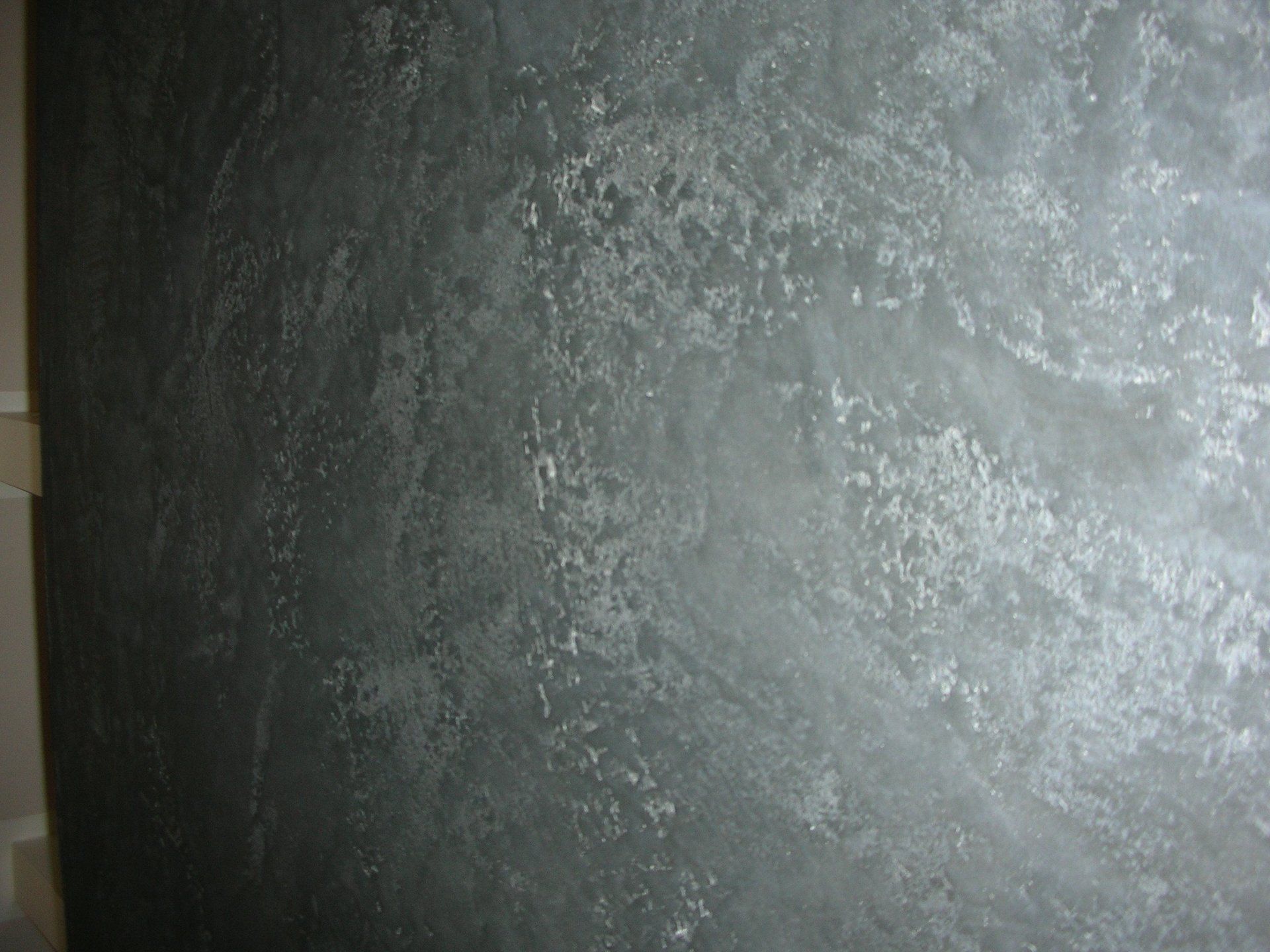 decorazione in grigio dell'interno di una casa