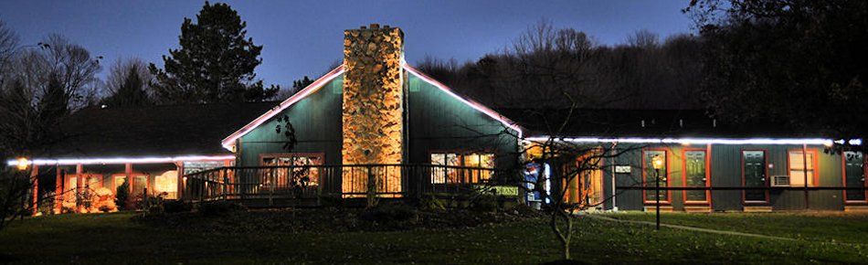 Pine Lodge Outside View