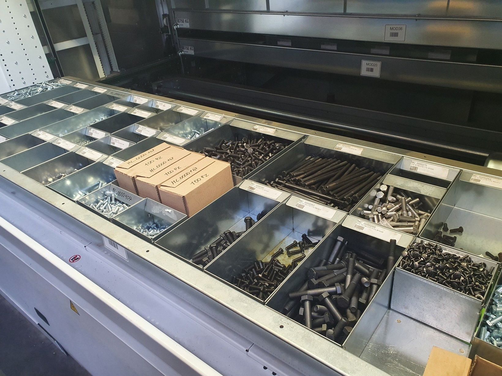 strumenti utilizzati da carpenteria industriale a Pontoglio