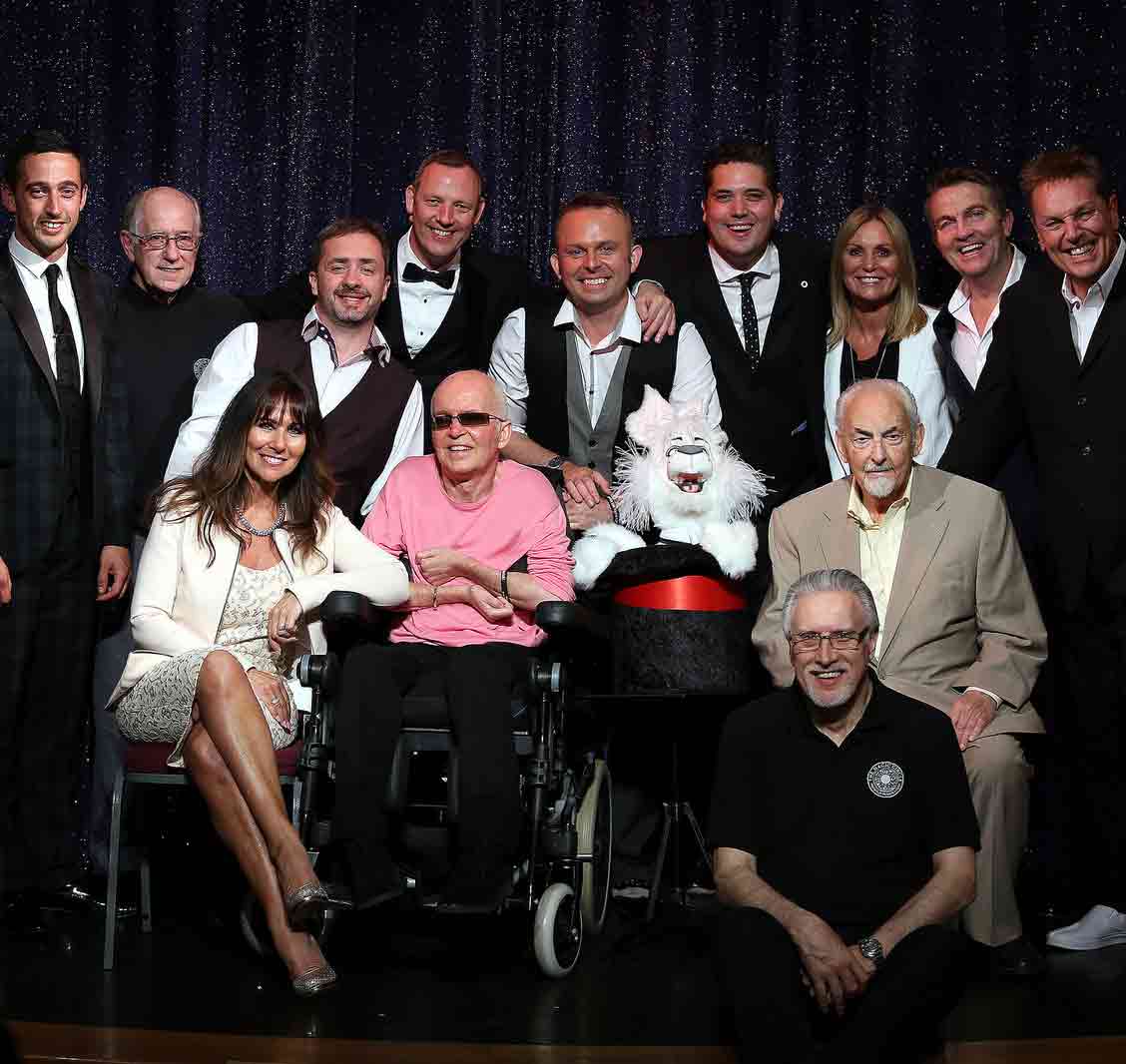 wayne dobson bradley walsh magic circle london magicians