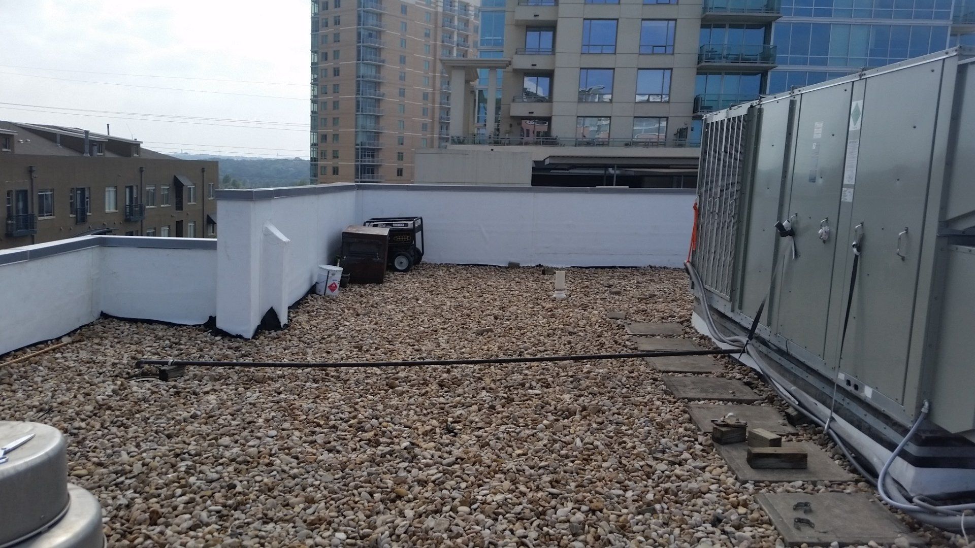 SXSW Confrence Center TPO Roof with Rock Ballast