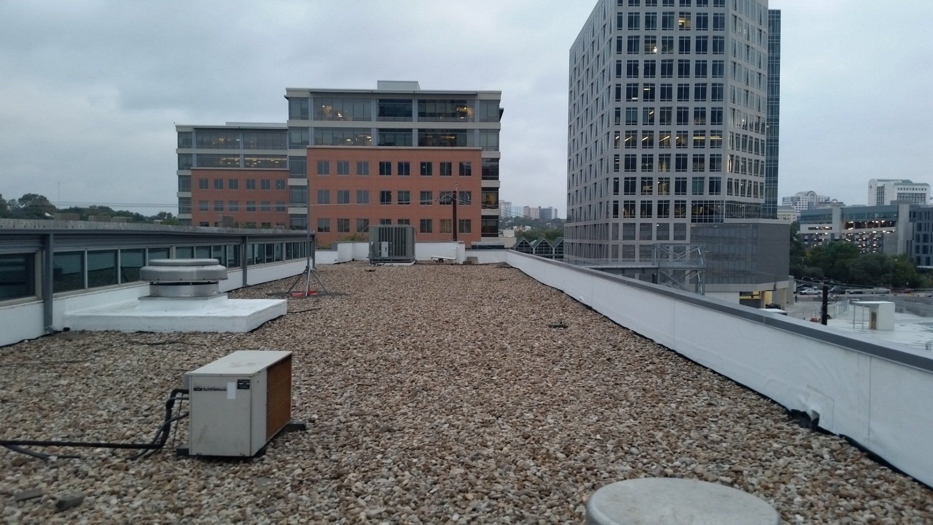 SXSW Confrence Center TPO Roof with Rock Ballast