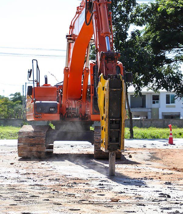 Hydraulic Breaker Hammer — Mining Exploration in Bathurst , NSW