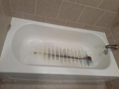 Anthony's Reglazing | Tub Reglazing | Old Westbury, NY