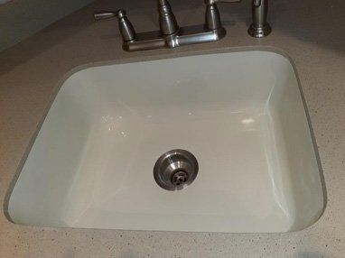 Anthony's Reglazing | Tub Reglazing | Old Westbury, NY