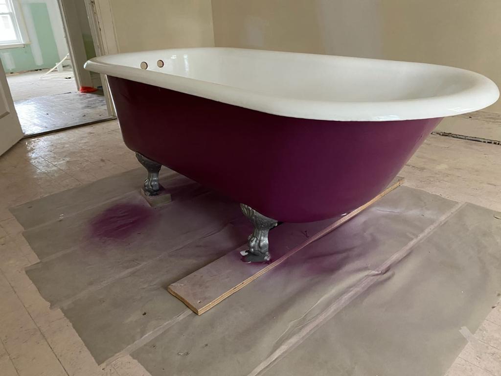 Anthony's Reglazing | Tub Reglazing | Old Westbury, NY