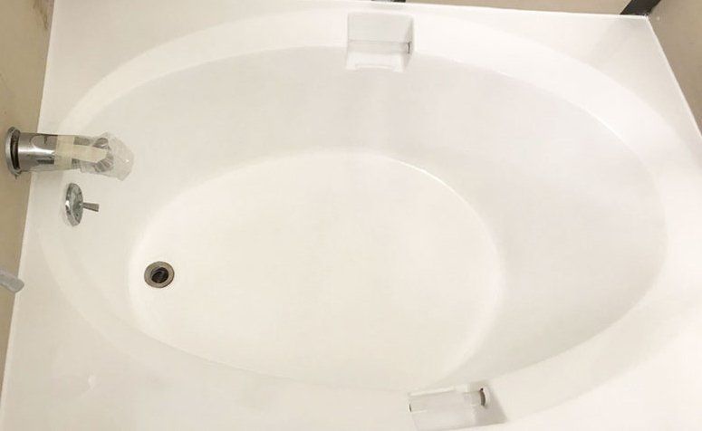 Anthony's Reglazing | Tub Reglazing | Old Westbury, NY