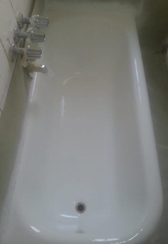 Anthony's Reglazing | Tub Reglazing | Old Westbury, NY