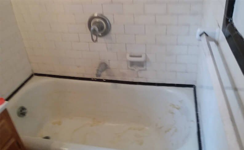 Anthony's Reglazing | Tub Reglazing | Old Westbury, NY