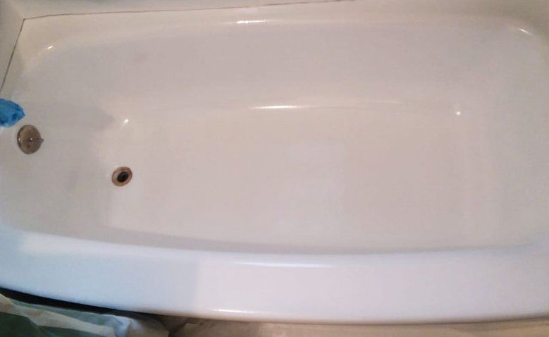 Anthony's Reglazing | Tub Reglazing | Old Westbury, NY