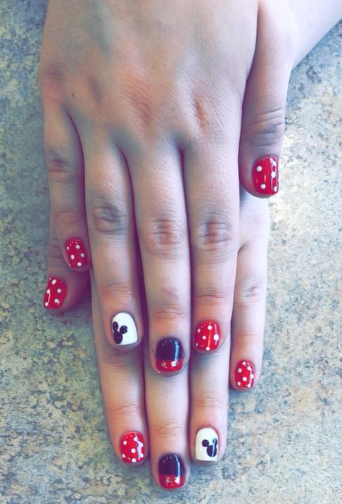 Manicure in Trendy Coral Color — White Oak, PA — Elegante Details