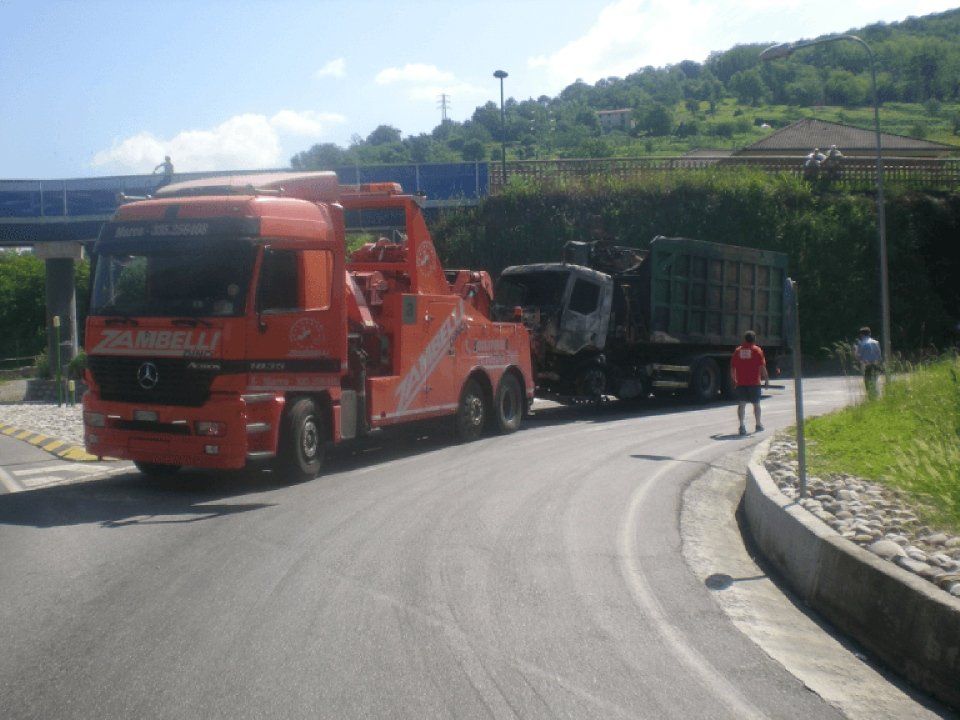 carro attrezzi per camion