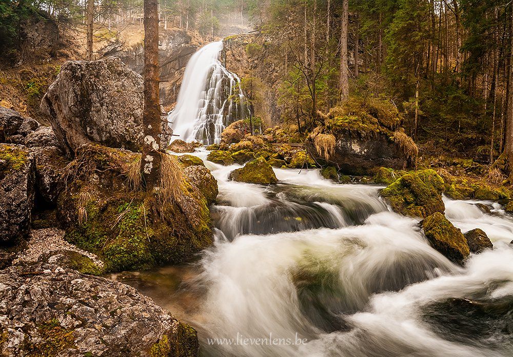 waterval met lange sluitertijd