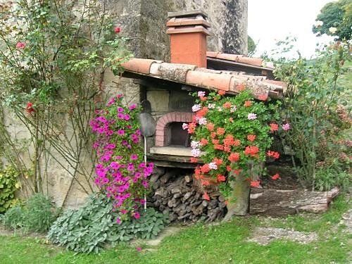Outdoor oven