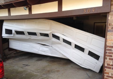 Garage Door Fix — Modern House Garage Door in Bartonville, IL Garage Door Fix — Modern House Garage Door in Bartonville, IL