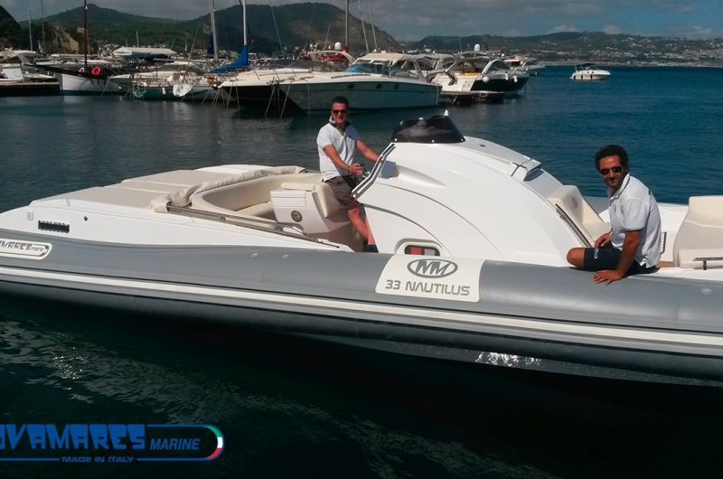 Nautilus 33 EFB in navigazione