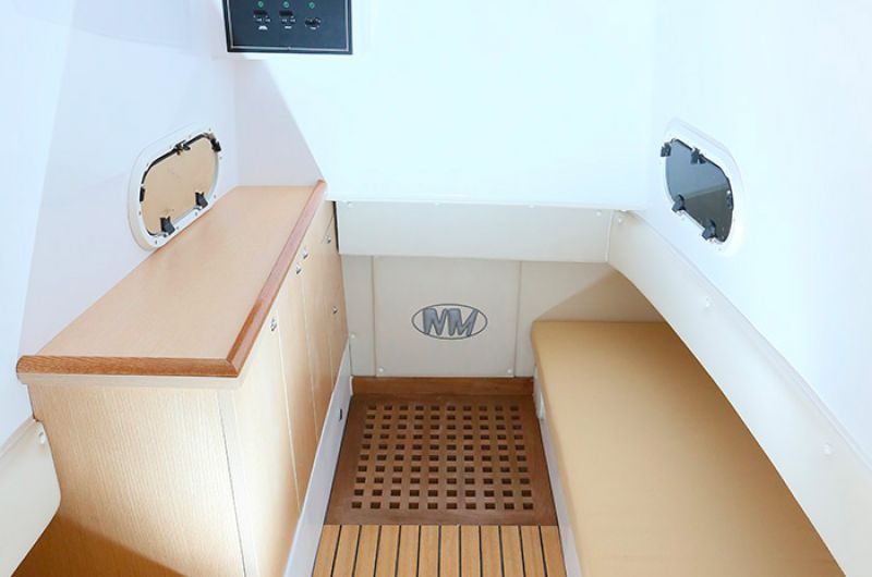 Nautilus 33 EFB rifiniture