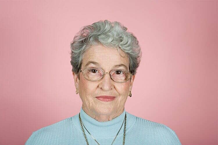 Senior woman wearing glasses - Eye Doctor in Holiday, FL Senior woman wearing glasses - Eye Doctor in Holiday, FL
