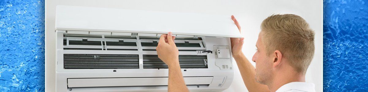 air conditioning service provider in Gold coast cleans the cooling system