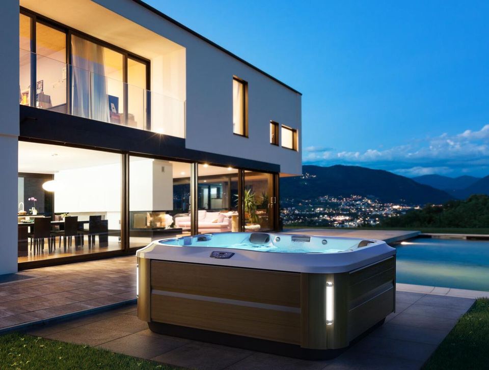 Quality Hot Tub — Kill Devil Hills, NC — East Coast Hot Tubs INC Quality Hot Tub — Kill Devil Hills, NC — East Coast Hot Tubs INC