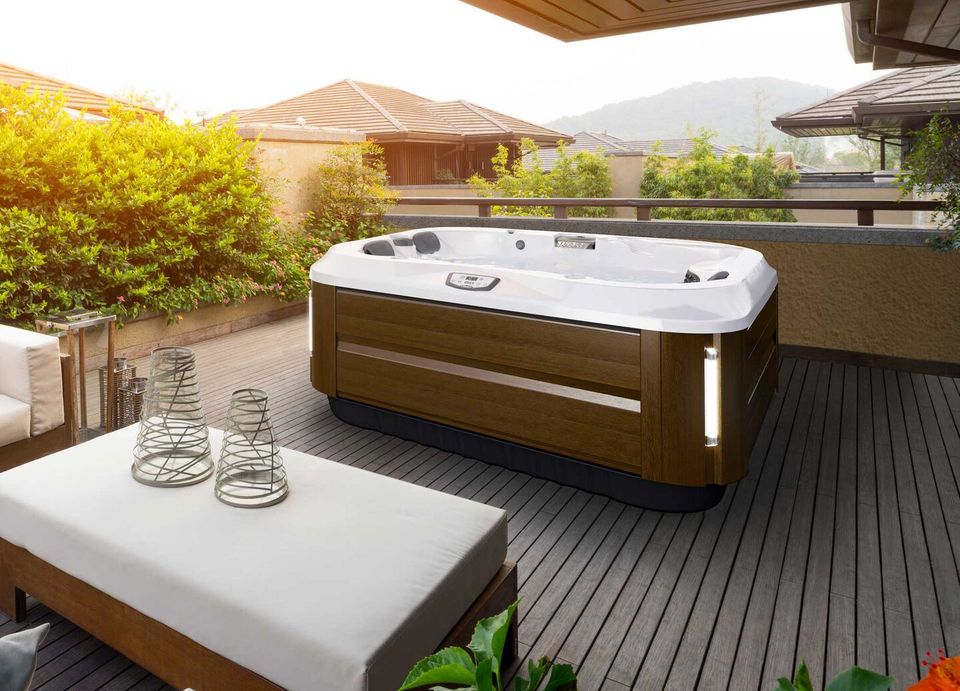SUMMER Hot Tub — Kill Devil Hills, NC — East Coast Hot Tubs INC