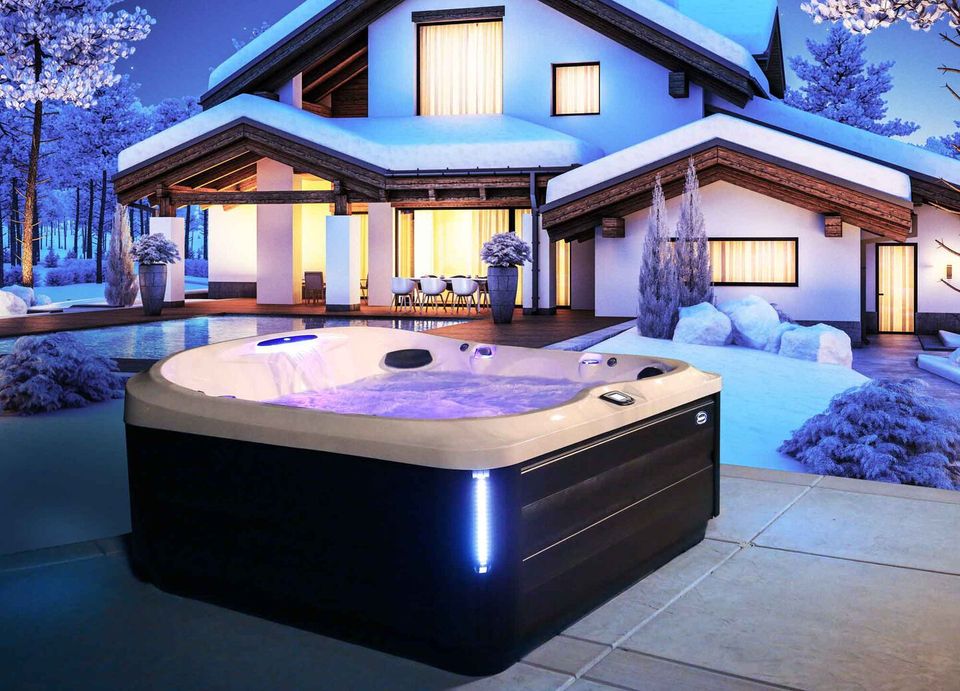 WINTER Hot Tub — Kill Devil Hills, NC — East Coast Hot Tubs INC
