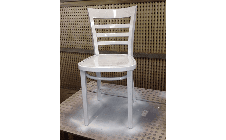 sedia in legno
