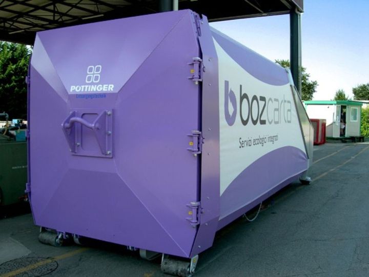 Container