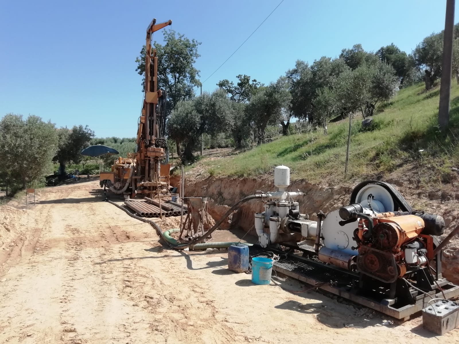 trivellazioni e interventi su un terreno pubblico