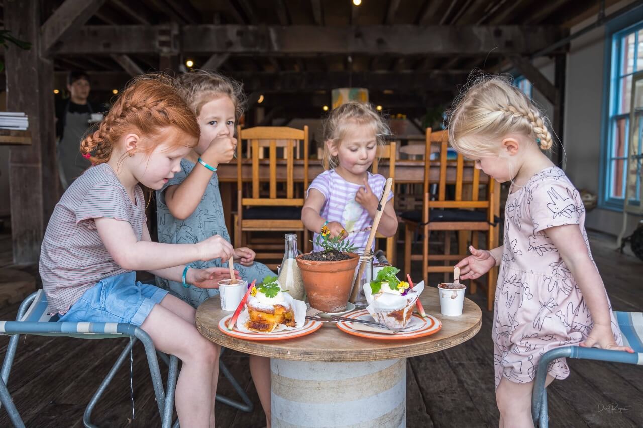 Cafes in Tathra for kids