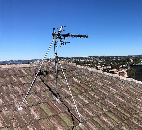 Antenna on Roof— Antennas in Port Stephens, NSW