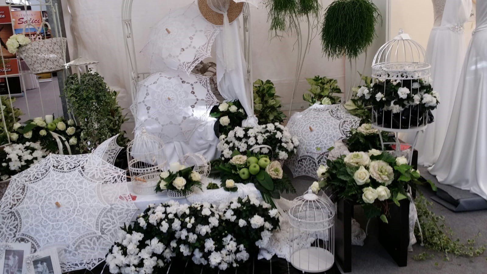 Composizioni in bianco