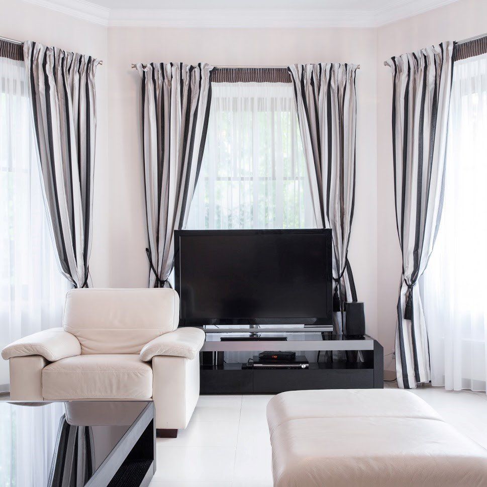 Modern Drapes — Los Angeles, CA — Sylvan's & Phillip's Drapes & Blinds Modern Drapes — Los Angeles, CA — Sylvan's & Phillip's Drapes & Blinds